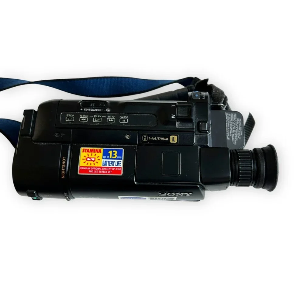 (PARTS ONLY) Sony Handycam Vision Camcorder CCD-TRV16 - PARTS ONLY!